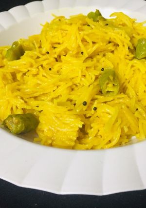 A picture of Plain Semiya Upma / Vermicelli Upma.