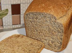 Простой белый хлеб в хлебопечке, 500 граммовая буханка