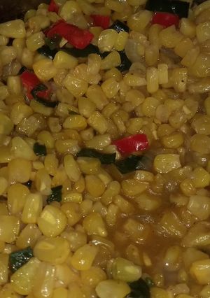 A picture of 🌽 corn side.