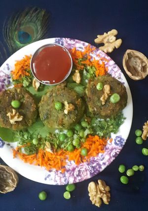 वॉलनट हरभरा कबाब (walnut harabhara kabab recipe in marathi) रेसिपी चे मुख्य फोटो