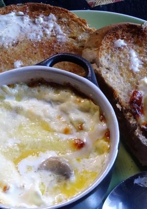 A picture of Eggy Pots.
