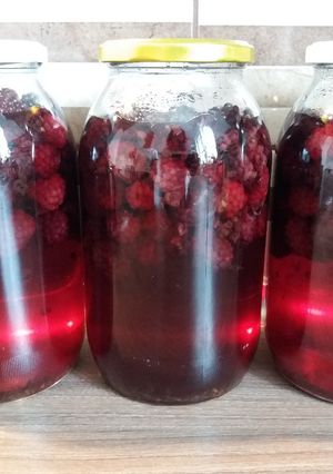 Szederlikőr recept fotója