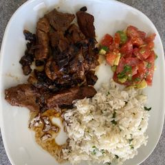 A picture of Caramel Onion Steak.