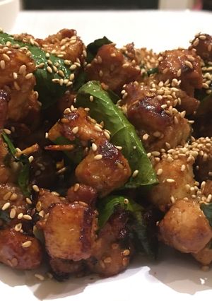 Hình của món Thịt ba chỉ xiên lá chanh.