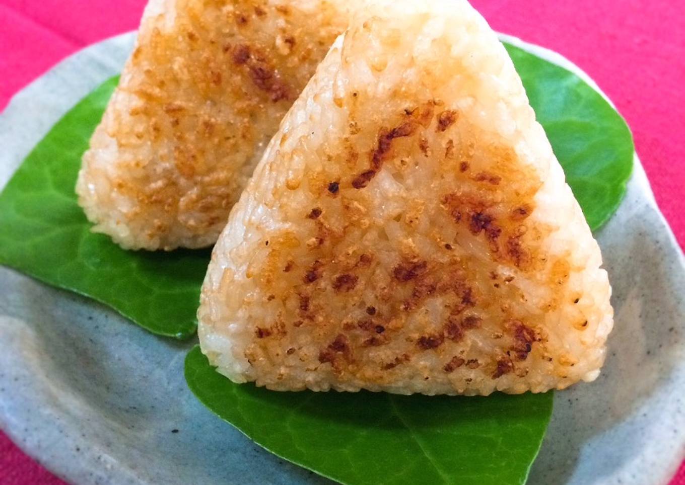 Yaki onigiri - grilled rice balls