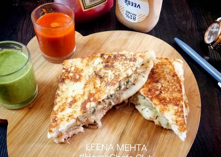 Recipe of Homemade Caramelized Schezwan Aaloo Masala Sandwich