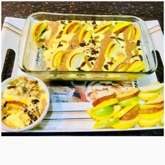 A picture of Fruits and Dry Fruits Pudding.