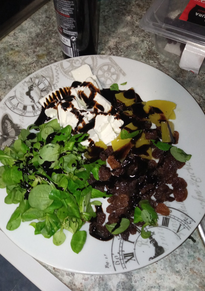 Una foto de Ensalada de canónigos