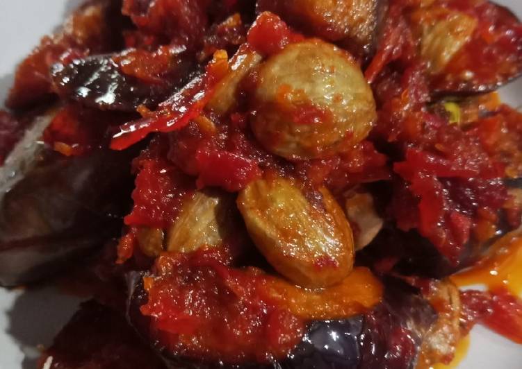 How to Cook Appetizing Sambal terong petai