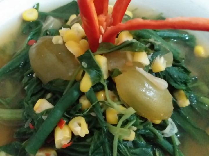 Cara Mudah Membikin Resep Sayur asam kangkung yang Lezat Anti Ribet, Bikin Ngiler