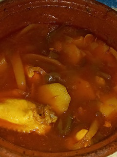 Una foto de Guisado de pollo a mi manera con un toque mexicano
