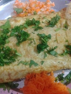 பிரட் ஆம்லெட் (Bread omelette recipe in tamil) செய்முறை முக்கிய புகைப்படம்