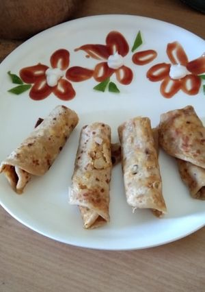 A picture of Paneer peri peri paratha.