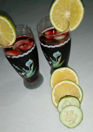 A picture of Hibiscus drink.
