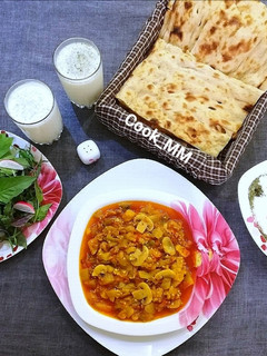 عکسی از دستور خوراک بادمجان و قارچ