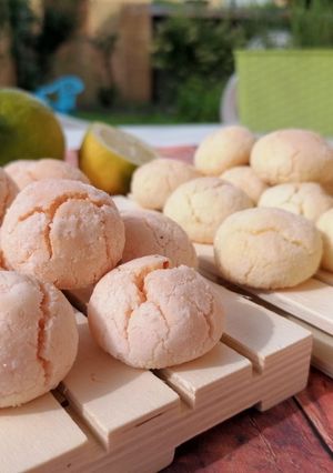 Foto di Biscotti morbidi al limone e all'alchermes