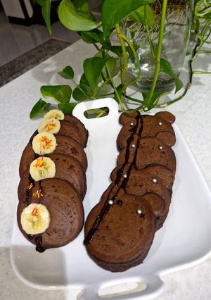عکسی از دستور پنکیک شکلاتی مغزدار