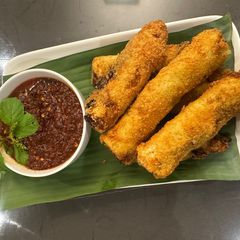 A picture of Sri Lankan Lamb rolls - Fried amazing and WOW :P.
