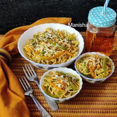 A picture of Cheesy Garlic Chowmein.