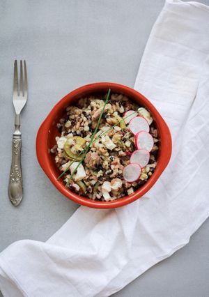 Foto di Insalata di riso Venere, orzo e farro con zucchine, tonno e primo sale senza lattosio 🍚