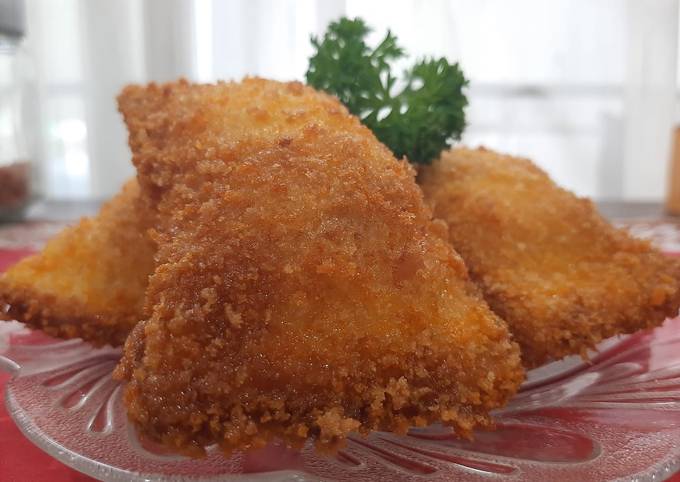 Resep Roti Smoke Beef ala mommy, Enak Banget