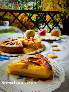 Foto di Crostata alle mele con frolla alla cannella