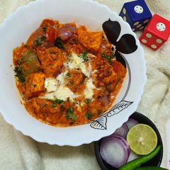 A picture of Restaurant Style Paneer Tikka Masala.