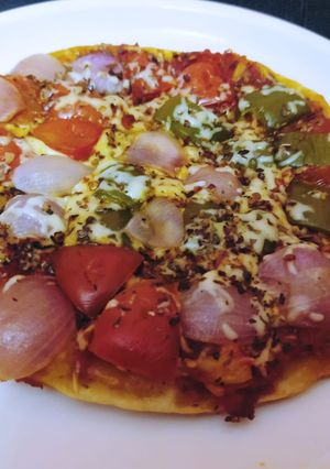 পিজ্জা পরোটা(Pizza paratha recipe in bengali) রেসিপির প্রধান ছবি