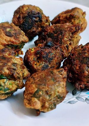 A picture of Palak Pakora.