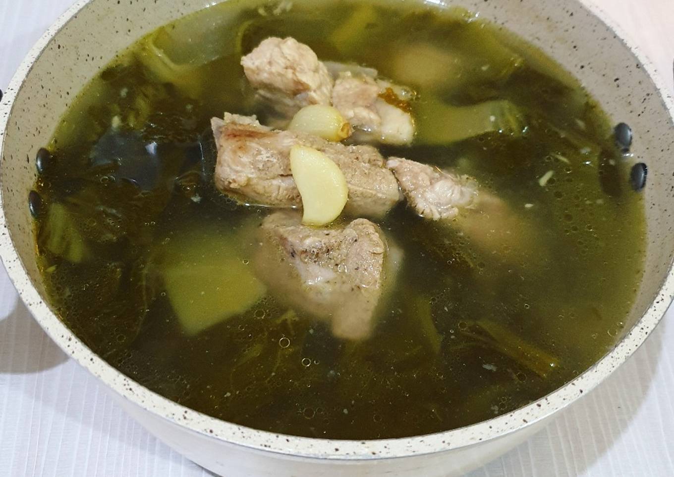 Bakut sayur asin