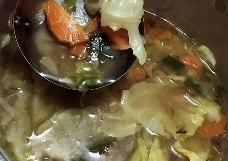 Cara Gampang Menyiapkan Sayur sop wortel&amp;kubis 🤗, Enak