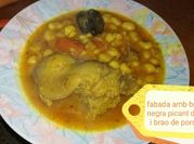 Una foto de fabada con chorizo