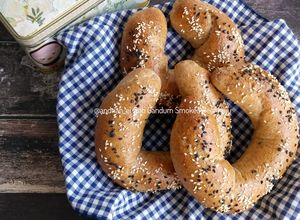Foto resep Roti Gandum Smoked Beef Keju (Dough dengan Olive Oil)