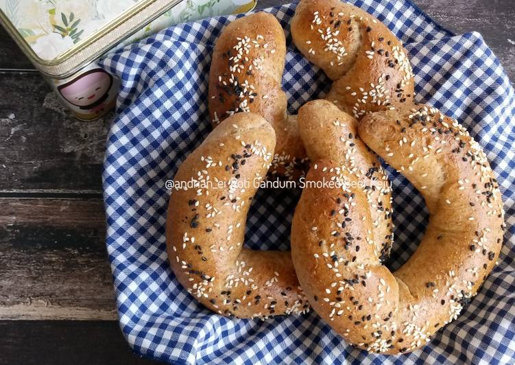  Resep  Roti  Gandum  Smoked Beef Keju  Dough dengan Olive Oil 