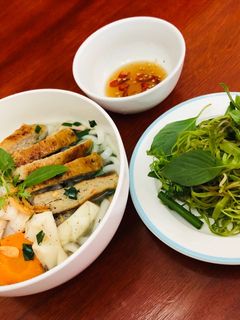 Hình của món Bánh canh chả cá.