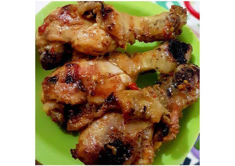 DICOBA! Resep Ayam Bakar Bumbu Padang masakan harian