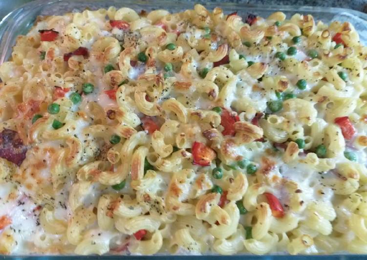 Recipe of Ultimate Mac and cheese with smoked beef and veggies