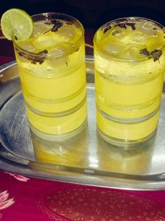 मॉकटेल ड्रिंक्स (mocktail drinks recipe in hindi) रेसिपी मुख्य फोटो