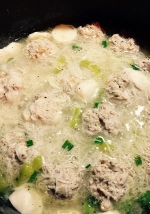 A picture of Misua Soup with Meatball Shrimp.