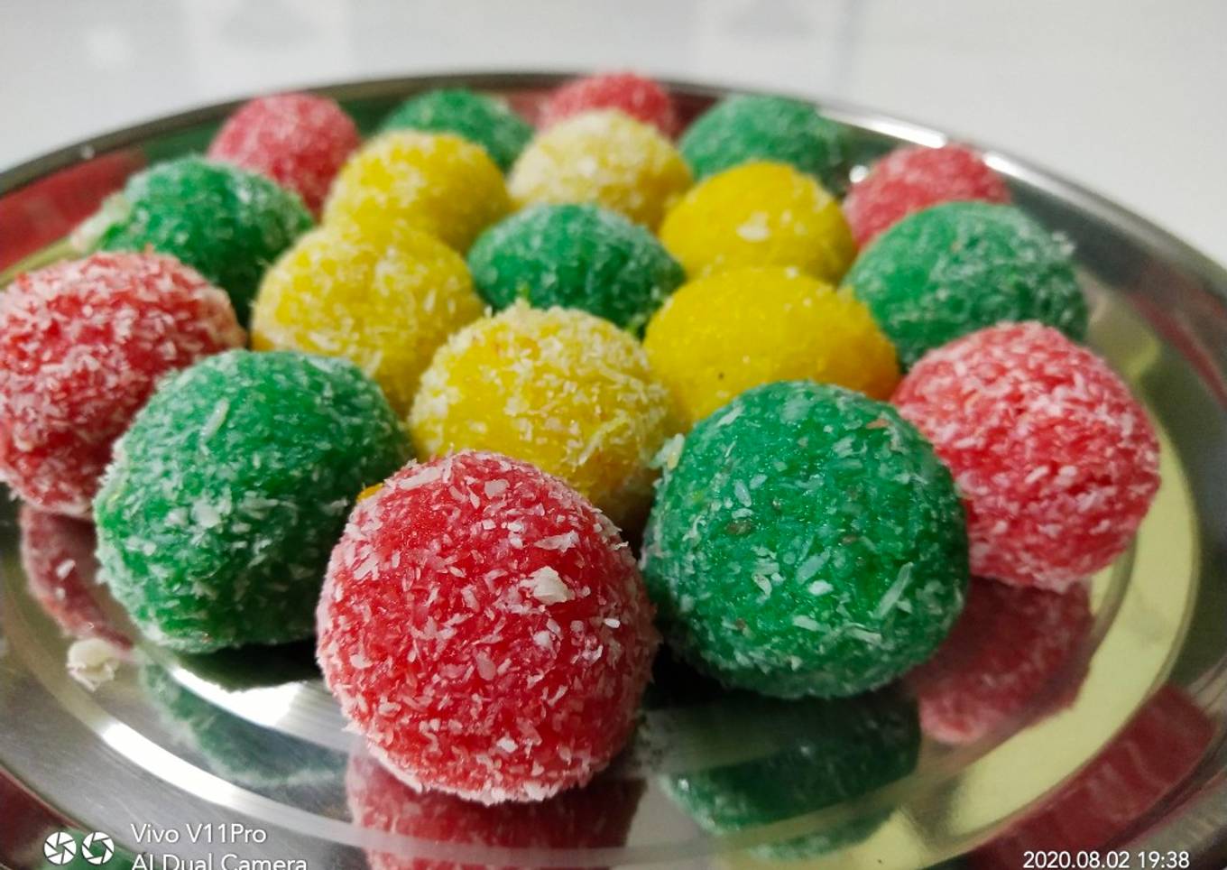 Coconut balls