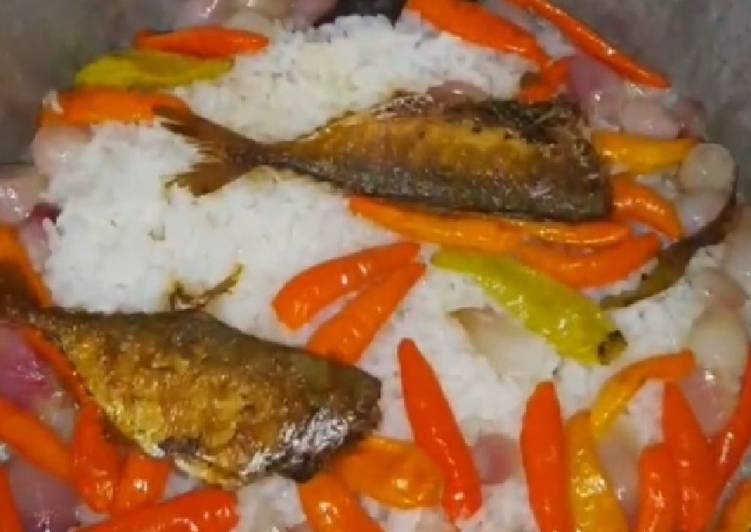 Nasi Liwet Asin Peda