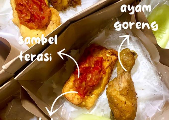 Resep Nasi Bungkus Jumat Berkah 3 Oleh 𝑵𝒐𝒗𝒊𝒕𝒂 𝑨𝒎𝒆𝒍𝒊𝒂 Cookpad 4576