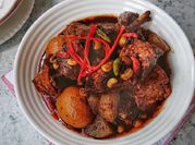 Gambar brongkos ayam tahu