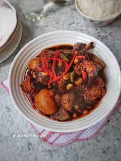 Foto resep Brongkos Ayam Tahu Telur