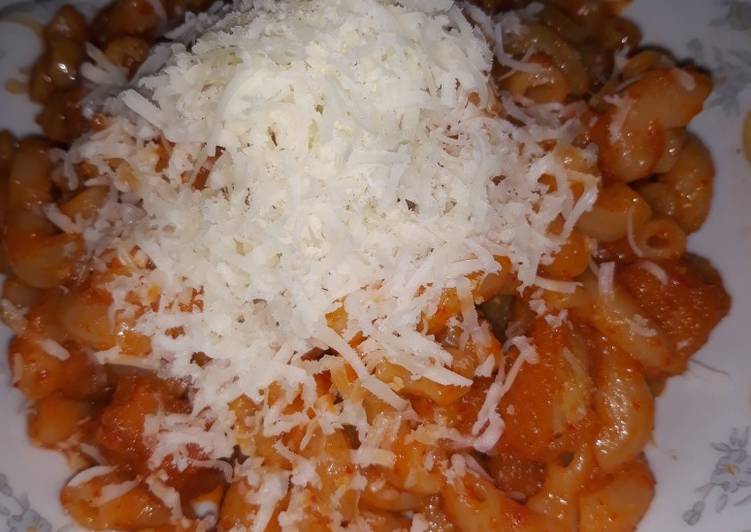 Macaroni basah keju