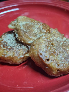 A picture of Apple Fritters.