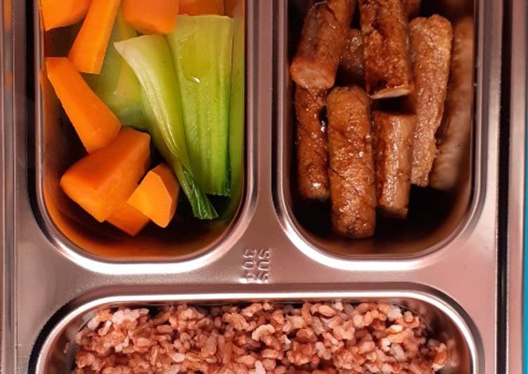 Langkah Mudah untuk Menyiapkan Makan siang bento untuk diet pemula yang Lezat Sekali