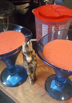 Foto principal de Ensalada liquida de sandia y fresas