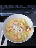 Fruta picada con yogurt y avena