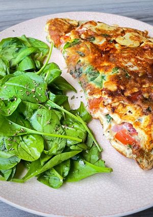 Une photo de Tortilla de pommes de terre & légumes 🥔🍅